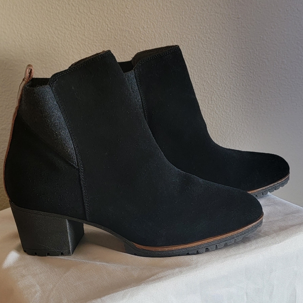 Dr scholls black suede boots